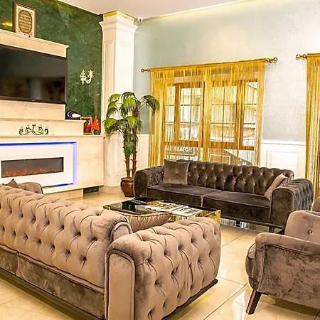 فندق Palas