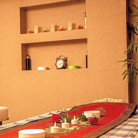 فندق Palas 3*