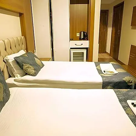 فندق Palas 3*